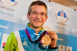 Rajmond Debevec competiu nos Jogos Olímpicos oito vezes e ganhou três medalhas, incluindo uma de ouro.