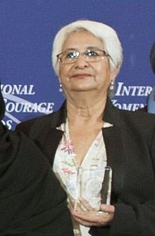 Rosa Julieta Montaño Salvatierra (Bolivia) recibió el Premio Internacional a las Mujeres de Coraje en 2015.  