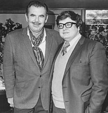 Roger Ebert (à droite) avec Russ Meyer en 1970