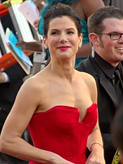 Bullock bij de 83e Academy Awards in 2011  