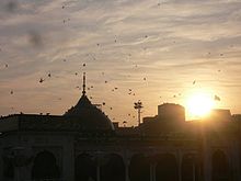 Sufi pühaku Hazrat Ali al-Hajvery kuulus "Data Durbar" pühamu Lahore'is on kuulus pühendunute jaoks üle kogu maailma.