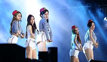T-ara op het Zomer K-Pop Festival in 2015