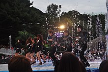 T-ara actuando en los Mnet 20's Choice Awards en 2010  