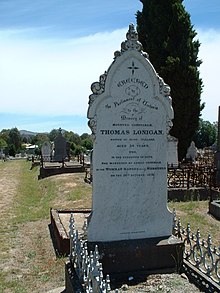 Гробът на Лониган в Мансфийлд  