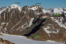 Locul în care a fost găsit Ötzi este marcat cu un punct roșu. Austria se află în partea stângă a imaginii.  