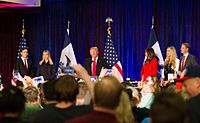 De Trump-familie op een campagnerally in Des Moines, Iowa, februari 2016