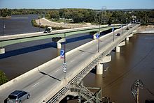 De Amerikaanse 40 en 59 bruggen op de Kansas rivier...