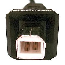 Conector USB-B de tamanho normal
