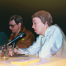 Le Guin ja Harlan Ellison Westerconissa Portlandissa, Oregonissa (1984).  
