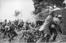 Battle of Verdun, March 14, 1916: attack of German infantrymen on the height Dead Man