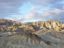 Bergen runt Death Valley  